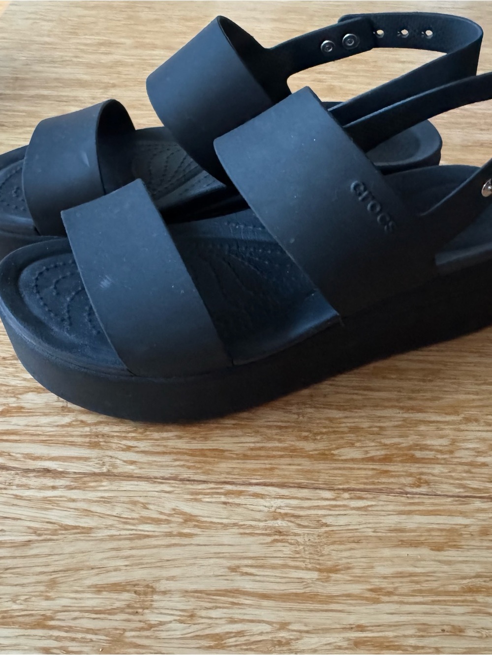 Crocs Women's Brooklyn Low Wedge Sandals